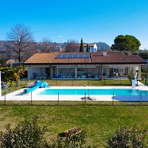  Alloggio per agriturismo Claudia Italia