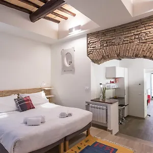 Appartamento In Trastevere White, Roma