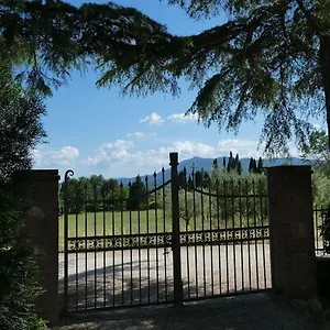 https://casa-giuliana.it-tuscanyhotel.com